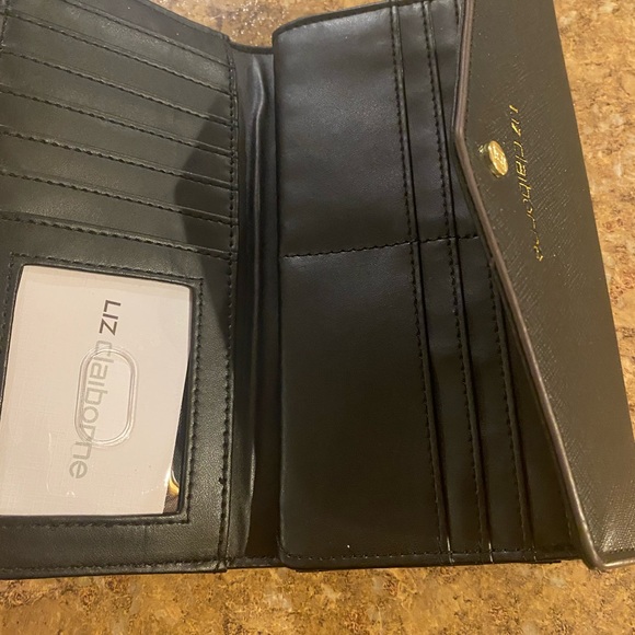 SOLD‼️ - Picture 2 of 4